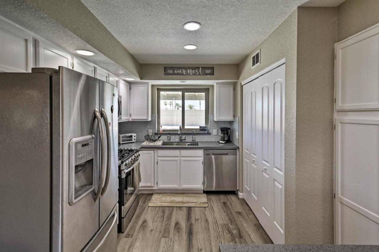 Lake Havasu Home With Pool And Mtn Views, Near Marina Lake Havasu City Exteriör bild